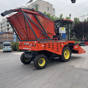 Moissonneuse-batteuse pour céréales avec moteur et boîte de vitesses pour la récolte du maïs - Product Image 1