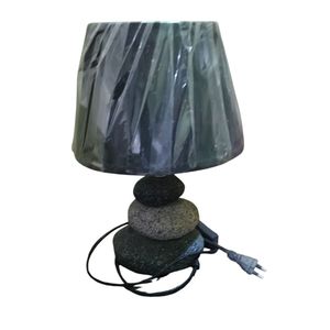 Lámpara de Jardín de Piedra de Río de Lujo Premium, Hecha a Mano, Edición II, Piedra de Río Natural de Alta Calidad, Diseño Moderno y Elegante para Exteriores - Product Image 4