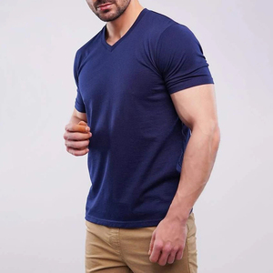 T-shirts col V pour hommes 100 % coton, faible MOQ, haute qualité, décontractés, pour l'été, vierges, vente en gros, forte demande - Product Image 2