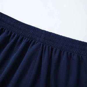 Uniforme de fútbol de moda Diseño personalizado Uniforme de fútbol unisex Uso al aire libre Kit de fútbol de poliéster 100% - Product Image 5