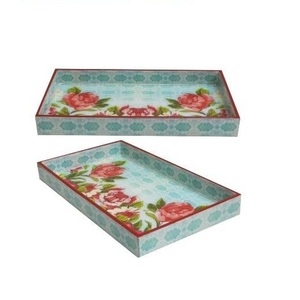Plateau de service en métal pour servir de délicieux plats et desserts, idéal pour la cuisine, les restaurants, les hôtels, la restauration et les services de traiteur. - Product Image 5