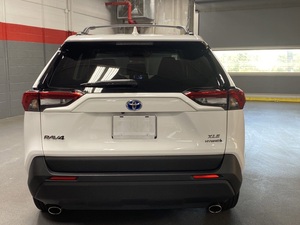 VENTE À PRIX RÉDUIT Toyota Rav-4 hybride d'occasion 2026 Importation haut de gamme européenne Conduite à gauche/à droite Livraison rapide disponible Véhicule - Product Image 2