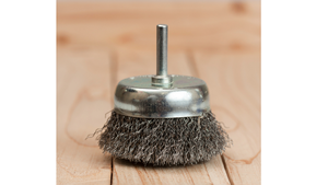 Brosse à fil métallique en acier inoxydable la plus vendue pour le polissage des métaux ou l'élimination de la rouille et le décapage de la peinture, disponible à la vente - Product Image 4