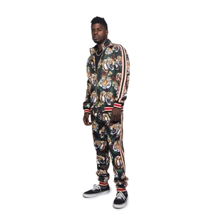 OEM Wholesale High Quality Waterproof Plus Size Oversized Tracksuits Streetwear Men <b>Vintage</b> Quick Dry Hoodie and Joggers - Product Image 4