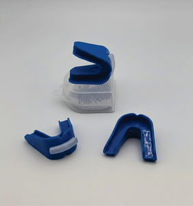 Protector Bucal Profesional Personalizado para Fútbol, Boxeo y Fútbol Americano - Product Image 1