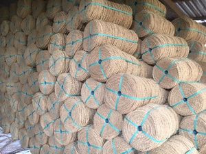 Fibras de Coco Naturales Premium en Pacas |   Fibra de Coco Cruda Ecológica y Sostenible para Hilado, Colchones y Agricultura - Product Image 4