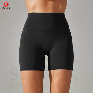 Pantalones cortos de yoga Tallas grandes Logotipo personalizado Poliéster Secado rápido 2 en 1 Ropa deportiva Correr Fitness Entrenamiento Mujeres Pantalones cortos de yoga - Product Image 5