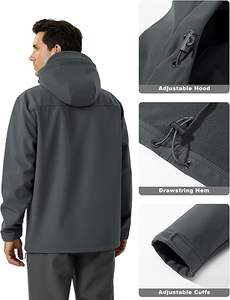 Veste à capuche légère et personnalisable en toile imperméable pour homme avec doublure polaire pour aventures en plein air - Product Image 6
