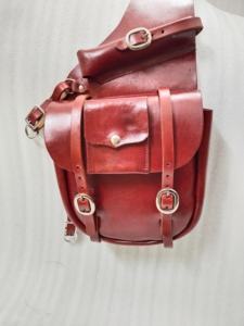 ADEEFA vente en gros de sacs de selle de cheval en cuir de vachette véritable conception robuste écologique pour le stockage de l'équitation fabricant indien - Product Image 6