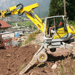 Potente y Robusta Excavadora Hidráulica KYB con Capacidad de Cucharón de 0.21m y 2 Años de Garantía - Product Image 3