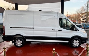 Usato 2025 Ford Transit 350 L3 H2 Trend 3 Posti 4 Cilindri 131 CV Diesel Manuale Guida a Sinistra - Product Image 4