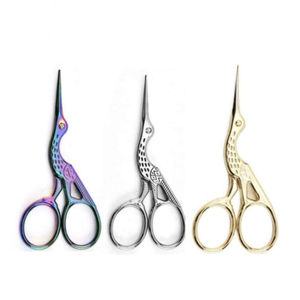 Ciseaux à ongles carrés de qualité supérieure en acier inoxydable incurvé, légers, durables, antidérapants, pour une coupe sûre et contrôlée - Product Image 1