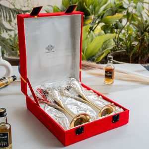 Flûte à champagne de designer en argent plaqué avec support, logo personnalisable, articles de bar et de service pour le vin, gobelet en métal - Product Image 2