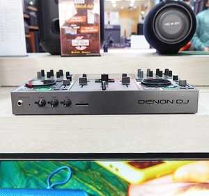 Contrôleur DJ autonome portable de haute qualité Denons DJ Prime GO+ avec écran tactile de 7 pouces - Product Image 6