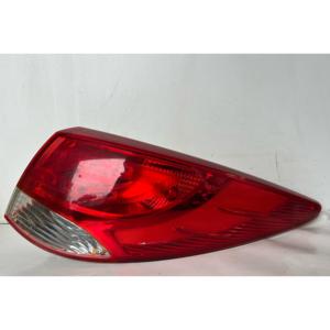 LUZ TRASERA DERECHA DE FRENO HYUNDAI iX35 1ª Serie 92402-2Y0 (10>) - Product Image 1