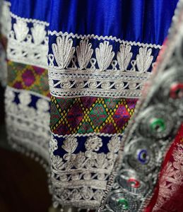 Robe kuchi vintage ethnique tribal, robe de soirée traditionnelle afghane/pakistanaise Kuchi Kochi 3095 - Product Image 3