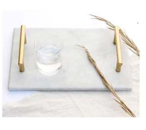 Plateau de service en bois décoratif noir élégant moderne avec poignée dorée pour thé café ou pouf - Product Image 2