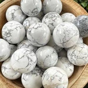 Qualité supérieure Naturel Blanc Howlite Cristal Sphère Boule En Vrac Reiki Poli Quartz Pierres Précieuses De Guérison pour L'amour Style Feng Shui - Product Image 6