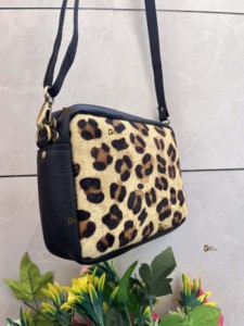 Lightweight Zipper Closure Western Stylish Sling <b>Bag</b> for Multi Use <b>Women's</b> Handmade Purse - Product Image 3