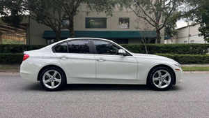 Precio al por Mayor, BMW Serie 3 320i AWD 2014, Cuero, Volante a la Izquierda, Cámara Trasera, Sedán de 4 Puertas, Usado, Faros LED R17, Pantalla Táctil - Product Image 2