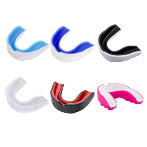 Protège-dents en silicone moulable, ajustement universel, équipement de protection sportive pour la boxe, adultes, vert, double couche, avec étui - Product Image 4