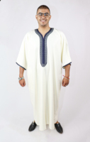 Gandoura marocaine de luxe pour hommes en blanc et bleu, robes kaftan faites à la main, 10 OEM, lavables, traditionnelles, personnalisation acceptée, OE