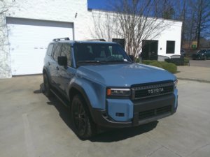 Toyota Land Cruiser 2026 Usado en Buen Estado, Turbo Intercooler Gasolina/Eléctrico - Product Image 2