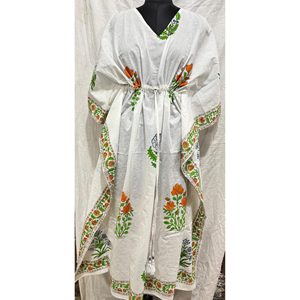 ชุดเดรสยาวพิมพ์ลายดอกไม้สไตล์ลำลองสำหรับผู้หญิง ดีไซน์หรูหรา พร้อมขอบเอวยางยืด เหมาะสำหรับใส่ในเวลากลางวัน รับผลิตแบบ ODM - Product Image 1