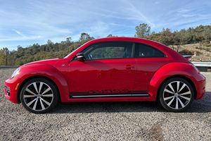 Volkswagen Beetle R-Line Coupé d'occasion 2014, conduite à gauche/droite - Product Image 3