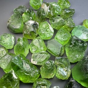 ถุงแปรรูปหินเพอริโดสุภาคเหลี่ยมเพชรพลอยธรรมชาติคุณภาพสูงบรรจุในรูปแบบของแข็ง - Product Image 1