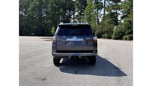 Offres Spéciales 2020 4Runner SR5 V6 RWD <span class=keywords><strong>V</strong></span>éhicules d'Occasion Premium Automatiques Intelligents Prêts à l'Expédition - Product Image 5