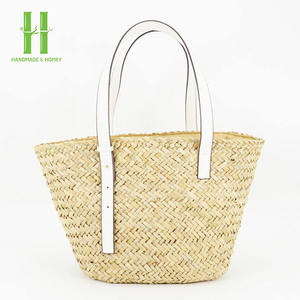 High Quality Handwoven Natural Seagrass <b>Storage</b> Basket With Handle Christmas Decorations Gifts Laundry Basket With Wheels OEM - Product Image 6