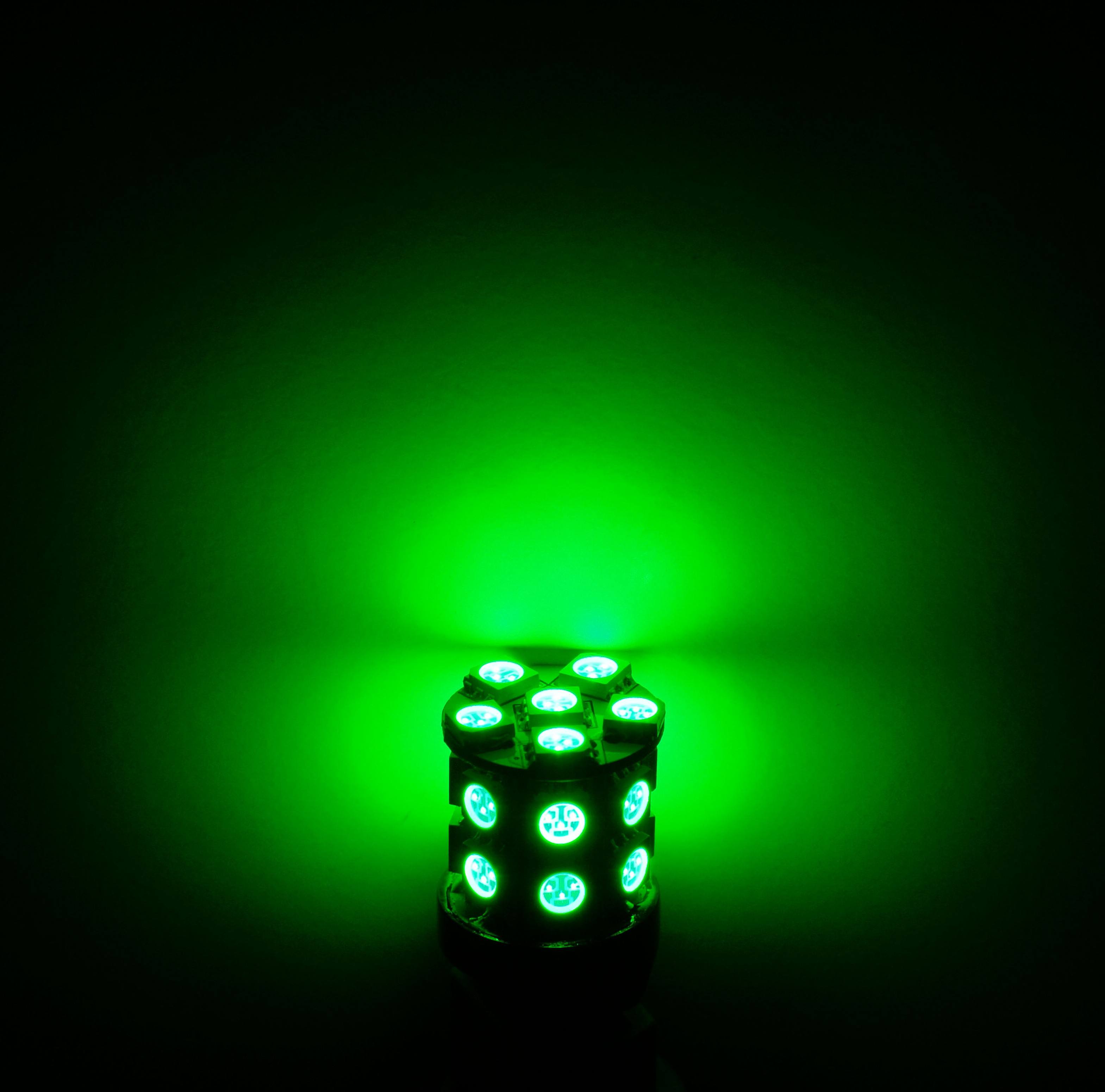 สีเขียว