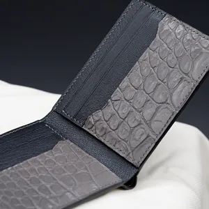 2023 trend tasarım en çok satan gri renk Bifold hakiki timsah deri erkek cüzdan Vietnam tedarikçisi erkek ince cüzdan
