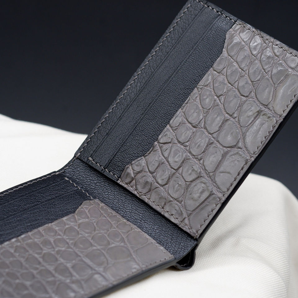 2025 Handmade Top Rated New Arrival Gray Coin Wallet Oem Custom Bi-fold Men's Wallet Etoxic Alligator Genuine Wallet For Men