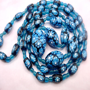 Collier en cristal bleu Millefiori artisanal vénitien vintage perles de verre au chalumeau achat en gros - Product Image 1