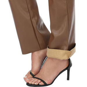 กางเกงหนังผู้หญิงเข้ารูปแบบผอมสำหรับฤดูหนาวรู้สึกเพรียวบางเงางามใช้งานได้หลากหลายทุกโอกาสใส่สบาย - Product Image 4