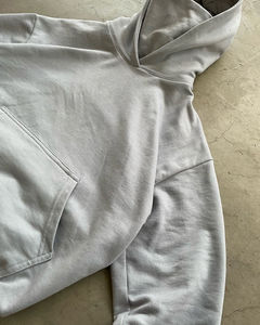 เสื้อมีฮู้ดพิมพ์ลายพัฟของผู้ชายมีสไตล์สร้างขึ้นเพื่อความสบายและความอบอุ่นในแฟชั่นพร้อมพิมพ์ลายนูนเพื่อรูปลักษณ์ทันสมัยไม่ซ้ำใคร - Product Image 4