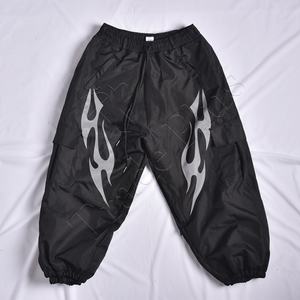 Logo personnalisé Pantalon cargo en polyester léger de couleur unie à taille élastique Pantalon de ski de snowboard imperméable et respirant pour l'hiver - Product Image 1