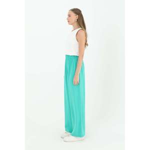 Pantalones Anchos de Cintura Alta para Mujer Puane - Pantalones Casuales Verdes Cómodos y Elegantes para Uso Diario - Modelo 18103PNT - Product Image 2