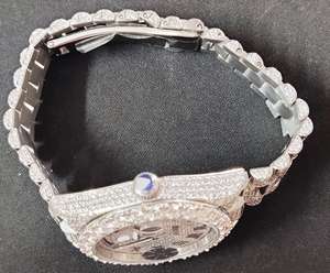 Montre unisexe de luxe en moissanite VVS, entièrement sertie de diamants, étanche, bracelet en acier inoxydable, affichage analogique 41 mm, style sportif, fabrication d'usine - Product Image 2