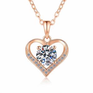 Collier pendentif en argent sterling 925 avec chaîne à maillons, serti à griffes, en moissanite taille cœur de 1 carat, couleur D, pureté VVS, cadeau de fiançailles - Product Image 2