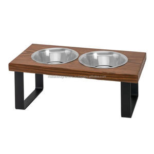 Double diner en bois Bols surélevés S/S station jambes en métal Mangeoire pour chien Bols de nourriture pour animaux surélevés mangeoires pour chien et chat nourriture et eau - Product Image 1