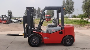 WELIFTRICH Montacargas Nuevo con Motor Chino de 3 y 5 Toneladas, Modelo CPCD, Mástil de 3 Etapas, Tipo de Operador con Asiento, para la Industria de Restaurantes - Product Image 6