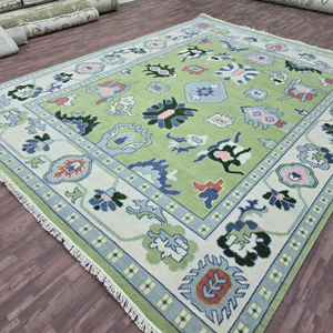 พรมขนสัตว์เนื้อละเอียดสีขาวสีเขียวแบบถักมือตุรกีมีลวดลายนามธรรมสำหรับห้องนั่งเล่นหรือห้องนอน - Product Image 1