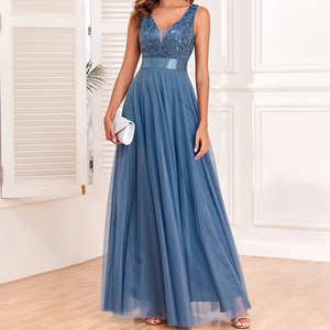 कस्टम कपड़ों का निर्माण ओएम ट्रेंडी ब्राइड्सलेस वी-गर्दन सुरुचिपूर्ण पार्टी शाम टुले कढ़ाई प्रोम कपड़े - Product Image 2