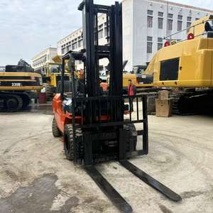 Offerta Speciale: Carrello Elevatore Toyota 50 Usato con Motore Diesel in Buone Condizioni, Miglior Servizio, Mini Trattore Usato da 5 Tonnellate - Product Image 2