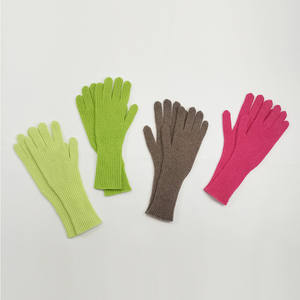 Prenda entera para mujer sin costuras 100% Cachemira acanalado hasta el codo guantes multifunción Detección de aguja para viajes de invierno diarios - Product Image 5