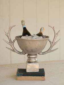 Cuenco de vino y champán de cabeza de ciervo grande decorativo y útil hecho de aluminio niquelado - Product Image 3