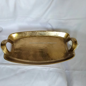 Bandeja de aluminio clásica Bandeja rectangular hecha a mano de alta calidad para servir comida y café Bandeja y platos elegantes de mesa para hoteles - Product Image 1